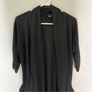 Black quarter sleeve cardigan medium